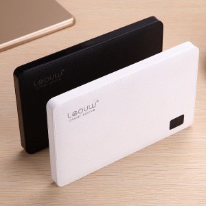 Power Bank 19800mAh 4-USB LEOUW