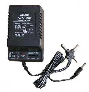 Τροφοδοτικό Πολυπάκ 1000mAh Σταθεροποιημένο με 5 βύσματα για κάθε τύπο συσκευής RT-328