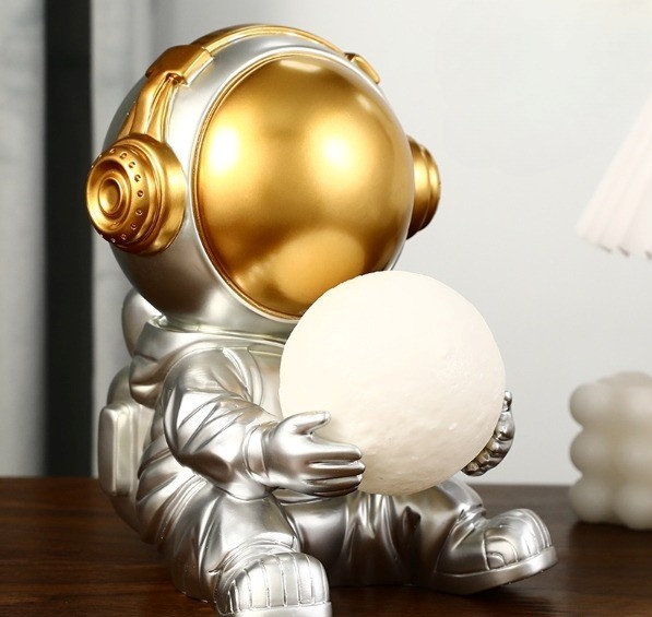Διακοσμητικό Φως Σπιτιού - Αστροναύτης Άγαλμα / Μινιατούρα με Αποθηκευτικό Χώρο Μικρών Αντικειμένων