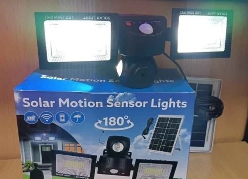 Διπλός Ηλιακός Προβολέας LED 200W με Αισθητήρα Κίνησης & Τηλεχειριστήριο - Περιστρεφόμενος 180° με Ηλιακό Πάνελ