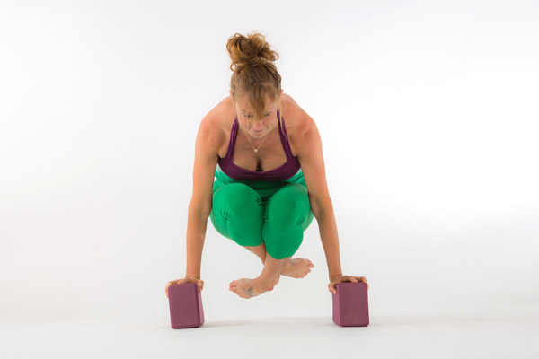 Τούβλο Για Yoga Μώβ 7,5x15x23,5cm 24511-03