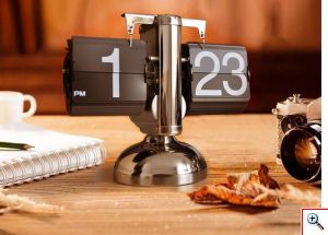 Ρετρό Ρολόι Flip Με Περιστρεφόμενα Φύλλα Bomba Allarm Clock