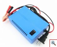 Αυτόματος Φορτιστής Μπαταριών Αυτοκίνητου 12V - 4A