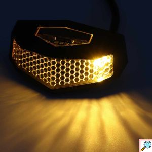 Οπίσθιο Φανάρι Μοτοσυκλέτας LED 12V Στοπ Φλας με Βάση και Φωτισμό Πινακίδας - Μαύρο, Κόκκινο