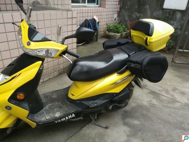 Σετ 2 Universal Carbon Επεκτεινόμενα Σαμάρια - Πλαϊνές Βαλίτσες Ανακλαστικές Μηχανής / Μοτοσυκλέτας 36 - 58L με Αδιάβροχο Κάλυμμα Μαύρο