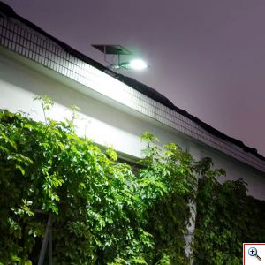 Τηλεχειριζόμενος Ηλιακός Αδιάβροχος Προβολέας Δρόμου 150W Floodlight Series - Σύστημα Φωτισμού Εξωτερικού Χώρου με 204 LED