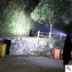 Αδιάβροχος LED Φακός Κεφαλής Υψηλής Φωτεινότητας - Headlamp 8 LED Super Bright Lighting