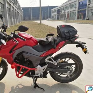 Carbon Σκληρός Σάκος Ουράς 11L Μηχανής / Μοτοσυκλέτας Motocentric & Τσαντάκι Ώμου με Ανακλαστικές Λωρίδες - Πράσινο Σήμα - Tail Bag