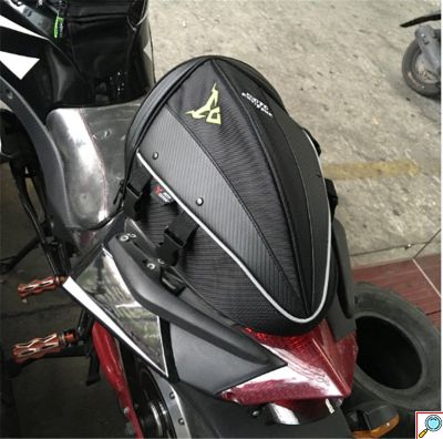 Carbon Σκληρός Σάκος Ουράς 11L Μηχανής / Μοτοσυκλέτας Motocentric & Τσαντάκι Ώμου με Ανακλαστικές Λωρίδες - Πράσινο Σήμα - Tail Bag