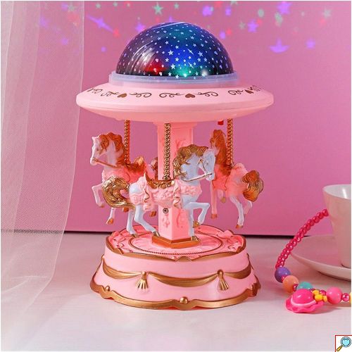 Περιστρεφόμενο Φωτιστικό Καρουζέλ με Μουσική και LED Προβολέα Έναστρου Ουρανού