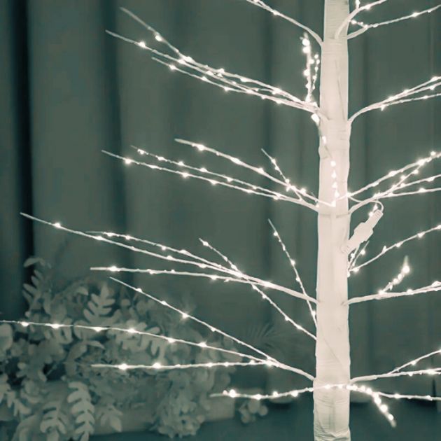 Χριστουγεννιάτικο Φωτιζόμενο Δέντρο LED 150 cm - 480 LED Ψυχρού Λευκού Φωτισμού