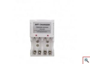 Φορτιστής 4 Επαναφορτιζόμενων Μπαταριών Τύπου ΑΑ - ΑΑΑ - 9V