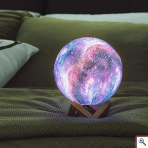 Galaxy Light USB Φωτιστικό Γαλαξίας - Πλανήτης 15εκ RGB LED 16 Χρωμάτων με Ξύλινη Βάση & Χειριστήριο