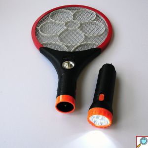 Επαναφορτιζόμενη Ηλεκτρική Ρακέτα - Εντομοκτόνο Μυγοσκοτώστρα για Κουνούπια & Διάφορα Έντομα με Διπλό LED Φακό