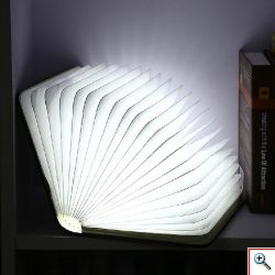 Φωτιστικό Led που ανοίγει σαν βιβλίο.