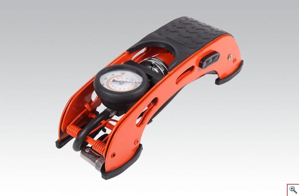 Ισχυρή Τρόμπα Αέρος Ποδιού με 1 Κύλίνδρο με Μανόμετρο 100 psi 