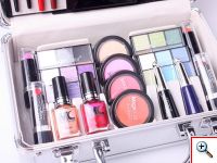 Βαλιτσάκι Μακιγιάζ Magic Color με Καλλυντικά, Πινέλα, Μανό & Καθρεφτάκι