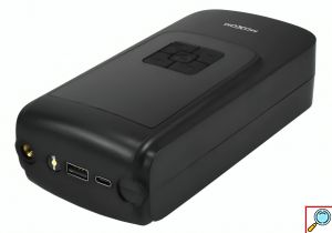 Μίνι Επαναφορτιζόμενο Κομπρεσέρ Αέρος 60W - Powerbank 4000 mAh και Φακός με Οθόνη Ψηφιακών Ενδείξεων Moxom
