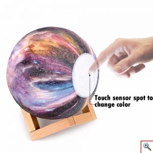 Πολύχρωμο USB Φωτιστικό Γαλαξίας - Πλανήτης RGB LED 16 Χρωμάτων με Ξύλινη Βάση & Χειριστήριο