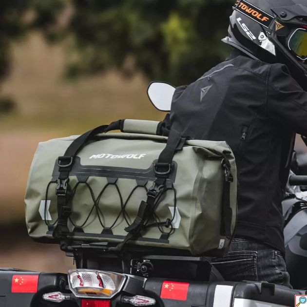 Στεγανός Σάκος 40L Ουράς Μοτοσυκλέτας Motowolf MB4 – Ευελιξία και Άνεση