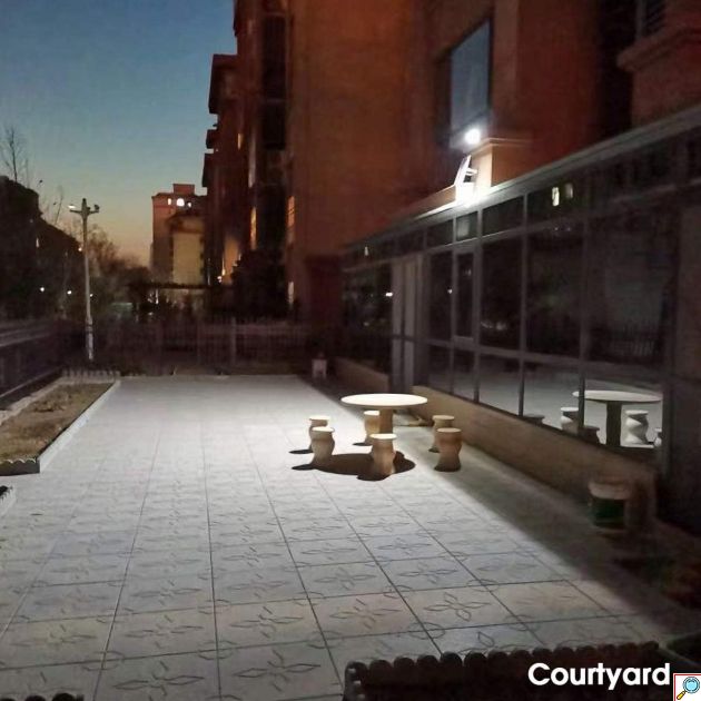 Στεγανός Ηλιακός Προβολέας LED 200W Ψυχρό Λευκό Φως με Τηλεχειριστήριο IP66